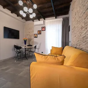 My Space In - New - Piazza Di Spagna - Via Del Babuino , Roma Italia