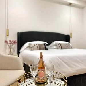 Gasthof Feel Boutique, Oristano